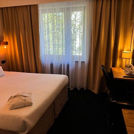 Amber Blue Wellness & Spa (Adults Only) Карвіа Екстер'єр фото