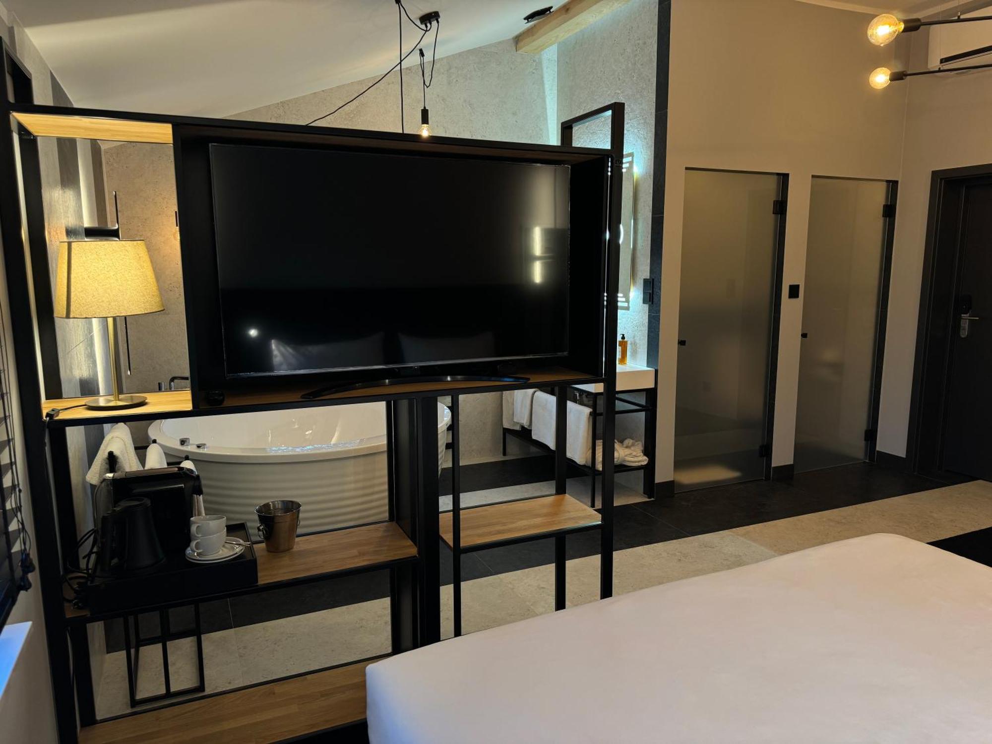 Amber Blue Wellness & Spa (Adults Only) Карвіа Екстер'єр фото