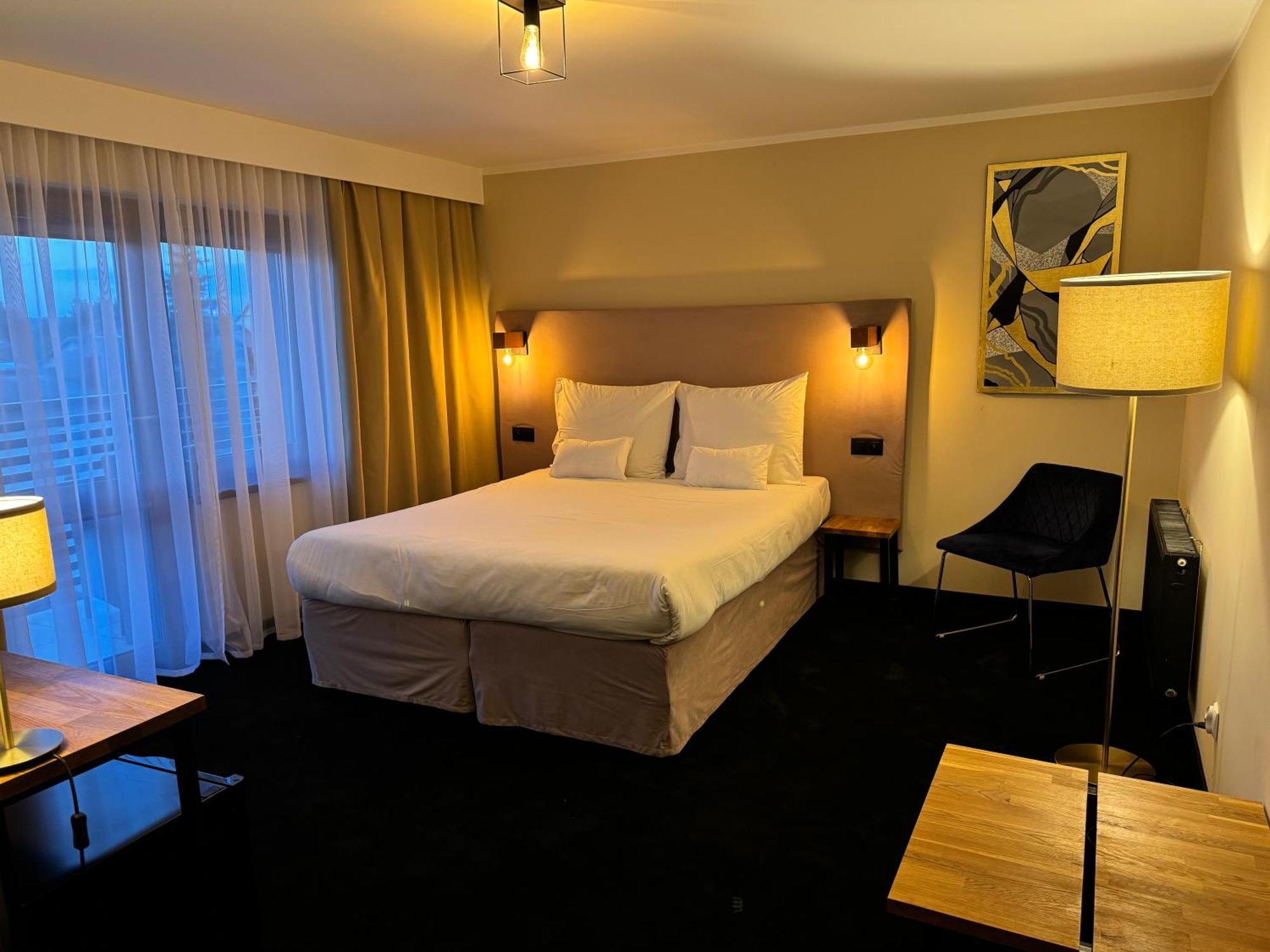 Amber Blue Wellness & Spa (Adults Only) Карвіа Екстер'єр фото