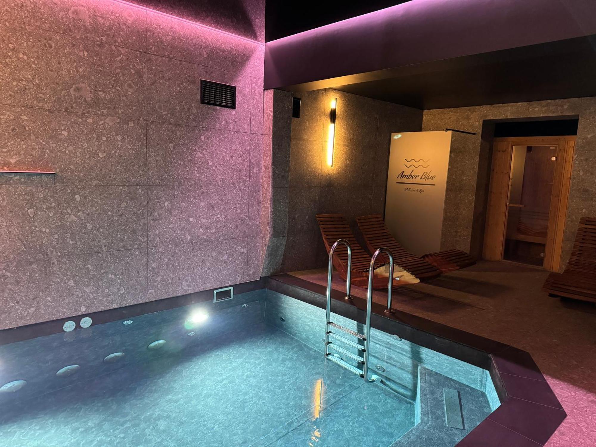 Amber Blue Wellness & Spa (Adults Only) Карвіа Екстер'єр фото